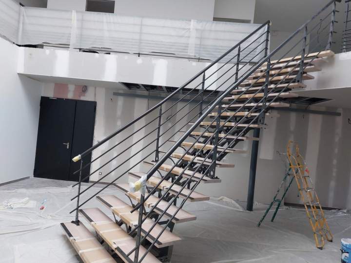 Création d'escalier métallique Ploufragan